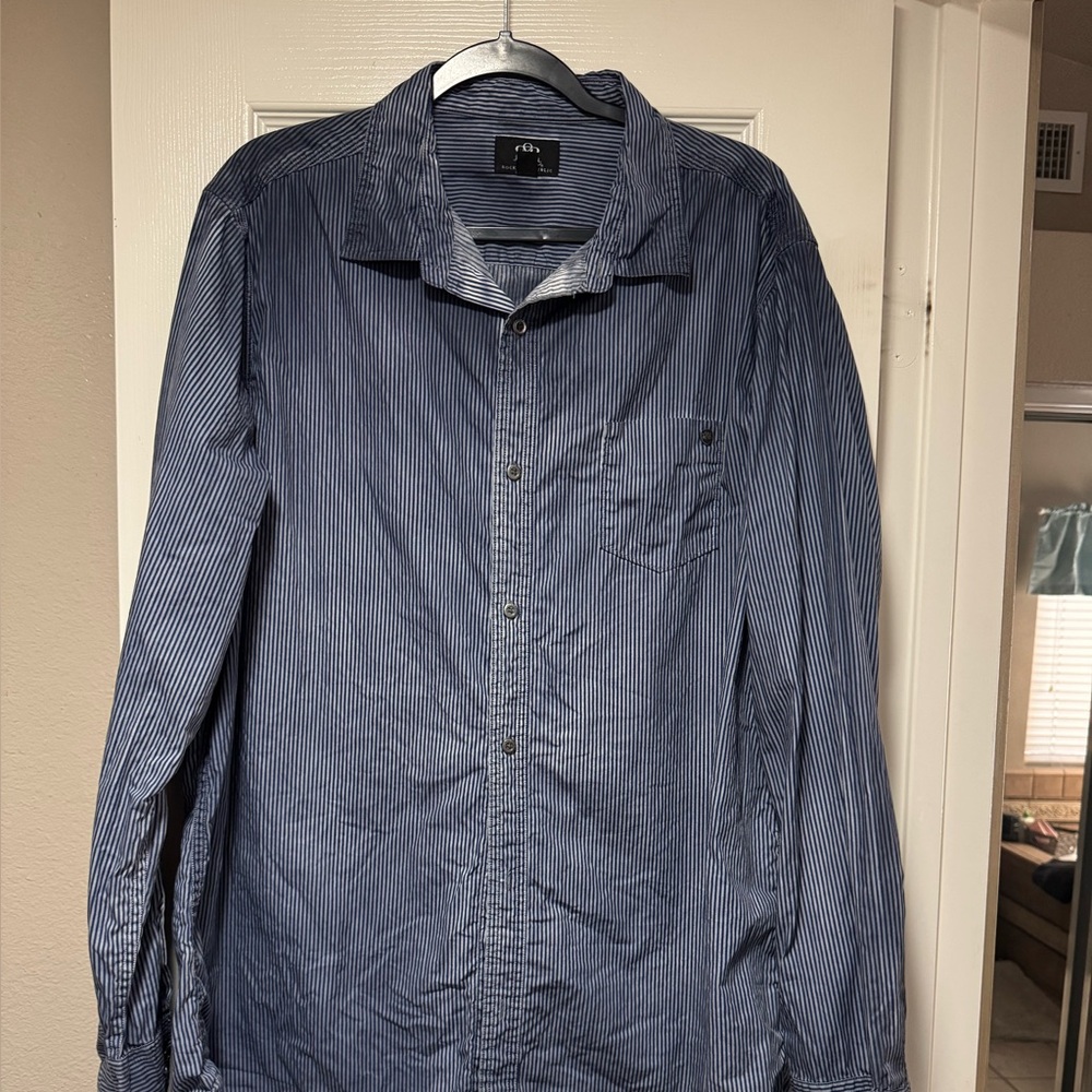 Rock & Republic long sleeve shirt. Blue & gray stripes. Button sleeves.